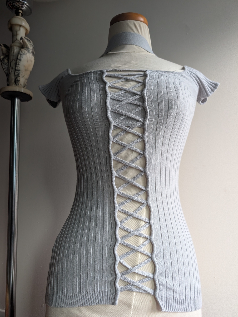 Ribbed Lace-Up Short Sleeve Top in Light Gray by